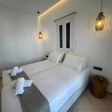 Eleni'S Rooms Antiparos Exterior photo